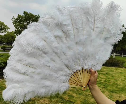 Abanico Grande de Plumas de Avestruz Blancas – Elegante Abanico para Baile y Actuaciones Escénicas (100 cm / 130 cm)