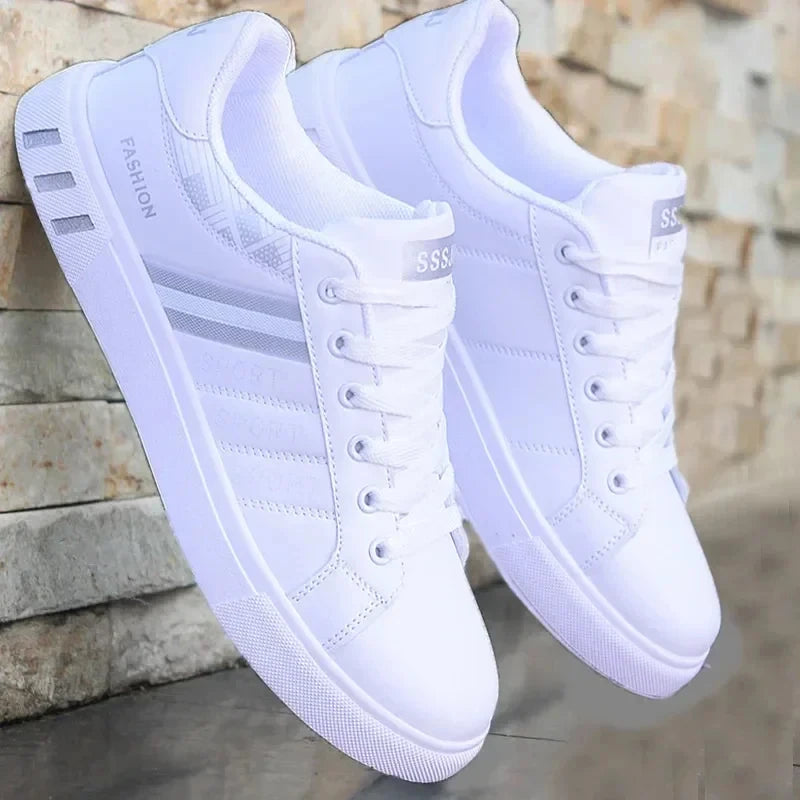 Baskets blanches d'été pour hommes – Chaussures décontractées vulcanisées, légères et respirantes, chaussures de marche plates et chaussures de tennis tendance
