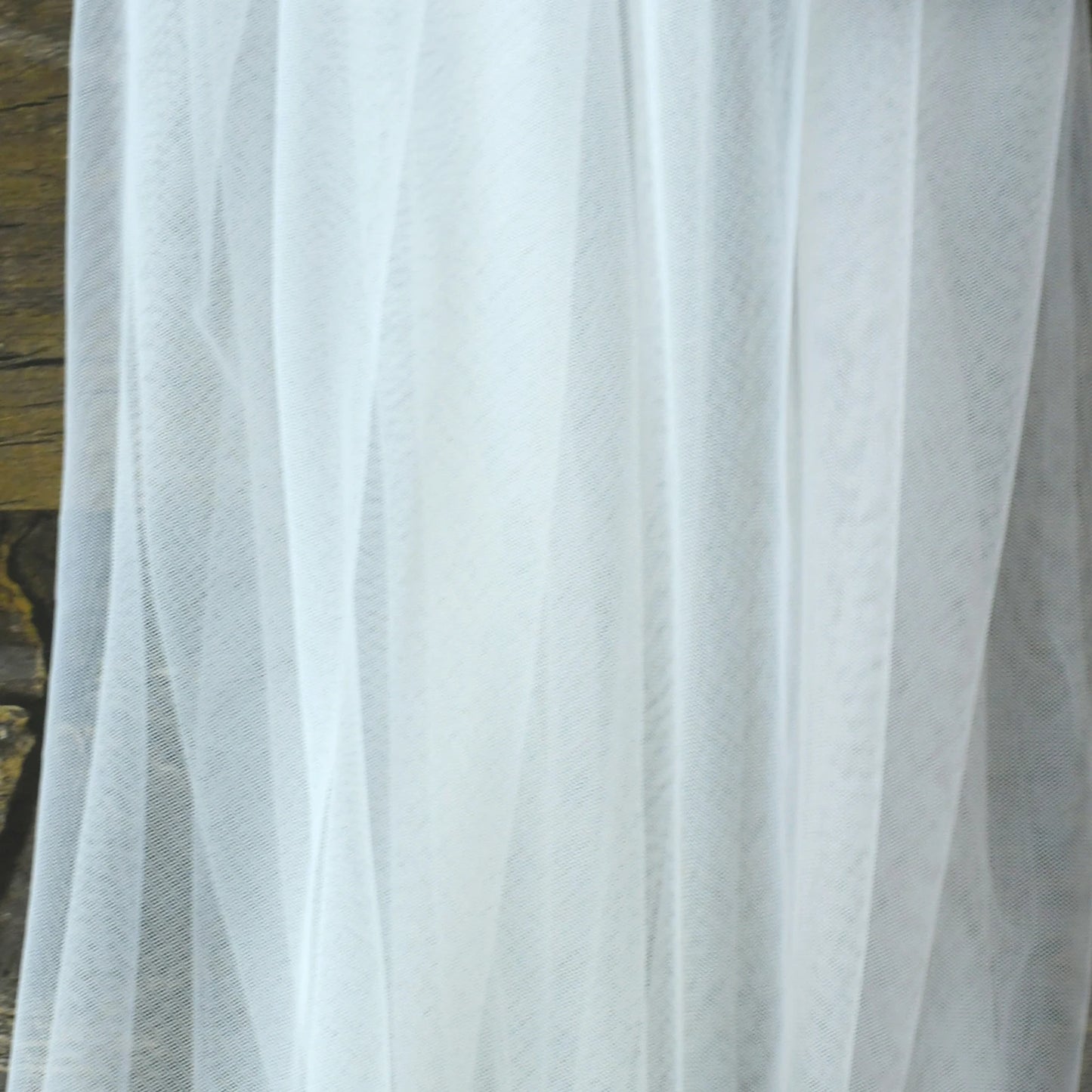 Long Bridal Lace Veil – Spanish Mantilla Wedding Veil with Lace Edge | Elegant Wedding Dress Accessory for Bride & Bridal Party