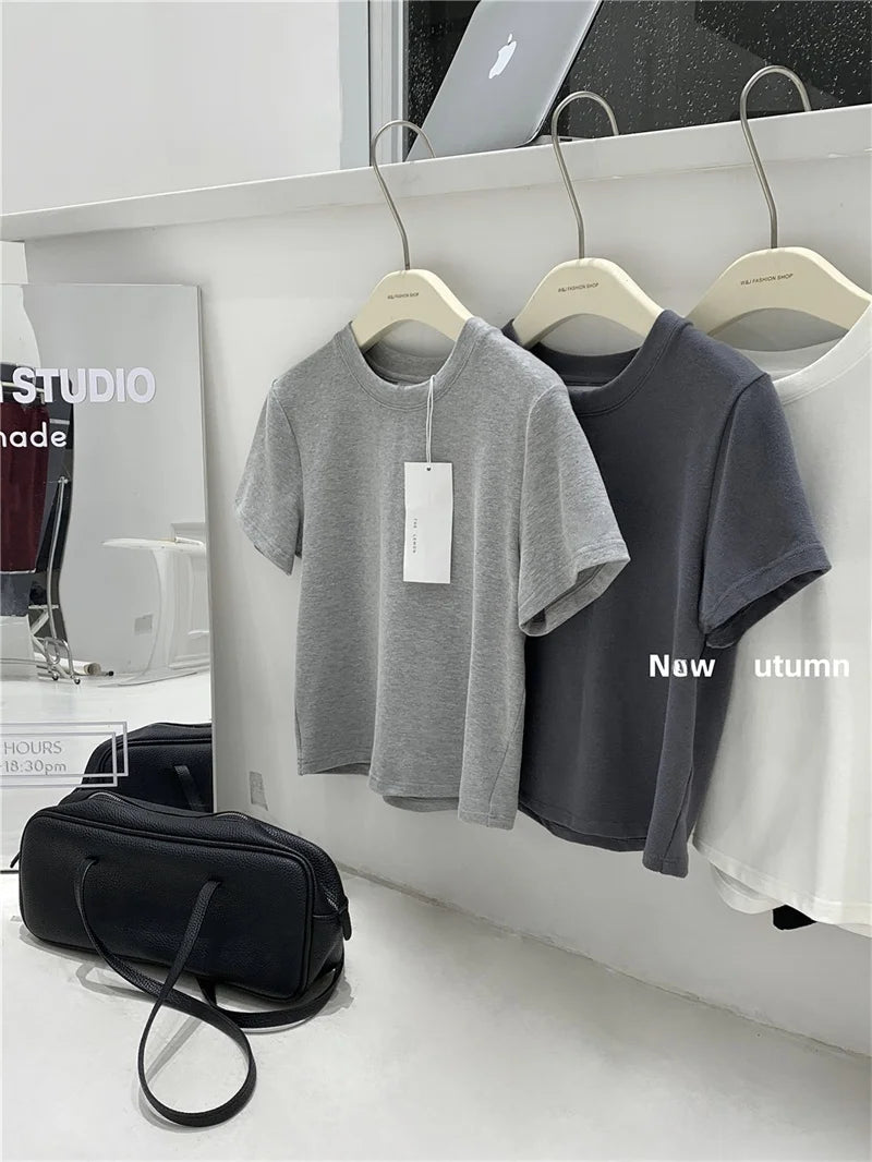 Women's Loose Short-Sleeve T-Shirt – Korean-Style Round-Neck Basic Base Layer Top, Polyester-Cotton Casual Inner Wear for Summer & Commuting