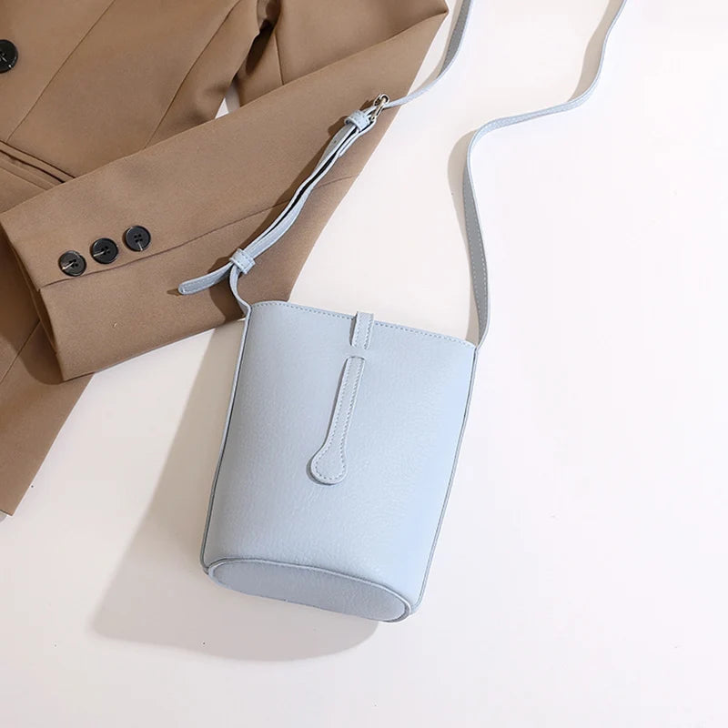 Bolso de cuero sintético suave para mujer, bandolera de gran capacidad con bolsillo para el móvil