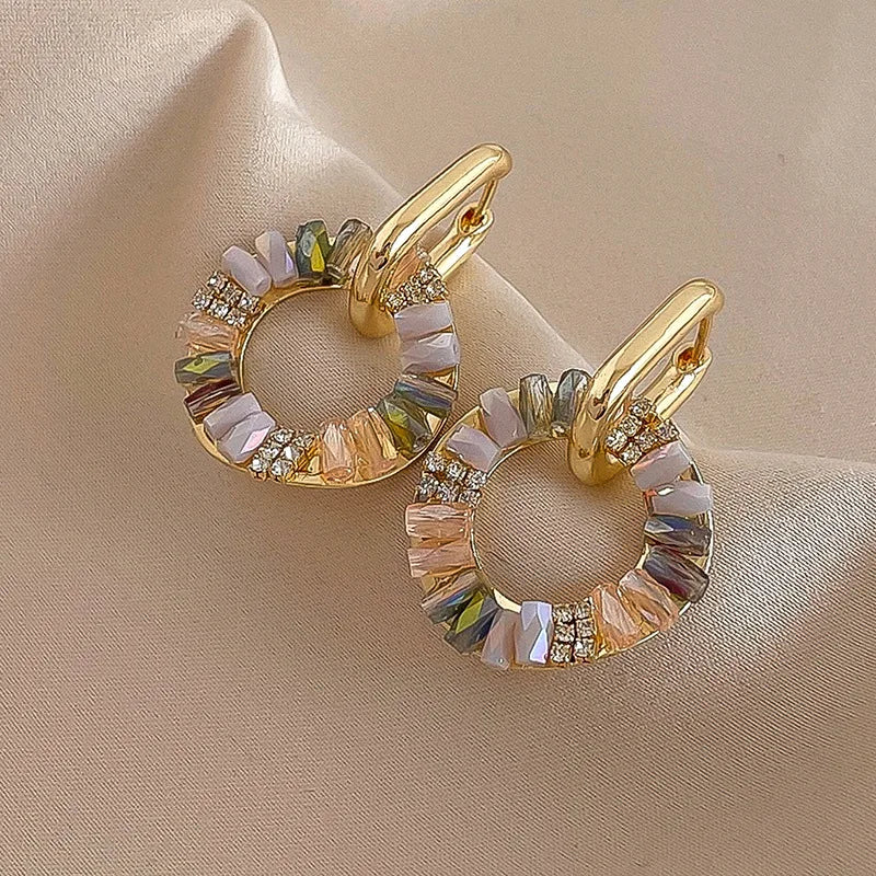 Retro Diamond Studded Ear Cuff – Geometric Hollow-Out Rectangular & Circular Design, Elegant Women's Statement Jewelry for Banquets