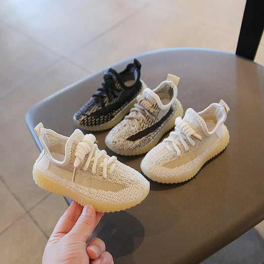 Zuecos de malla ligeros antideslizantes para niños, zapatos casuales para niños y niñas