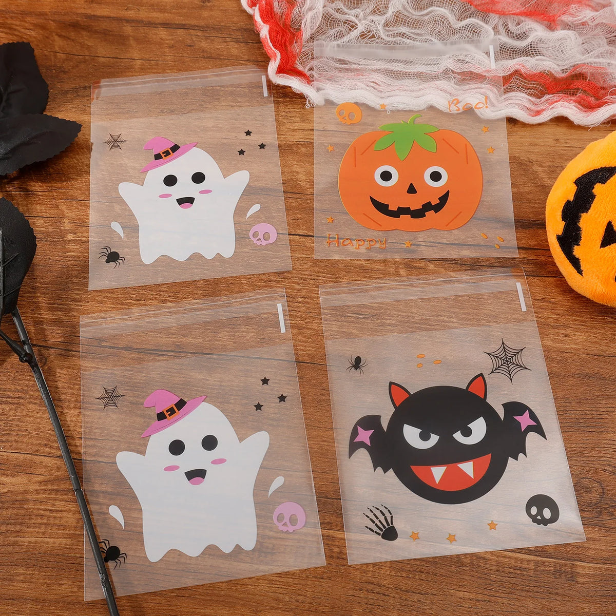 100/500PCS Halloween Candy Bags – Spooky Self-Adhesive Plastic Treat Bags for Candy, Cookies & Snacks, Kids’ Gifts, Trick-or-Treat & Halloween Party Decor