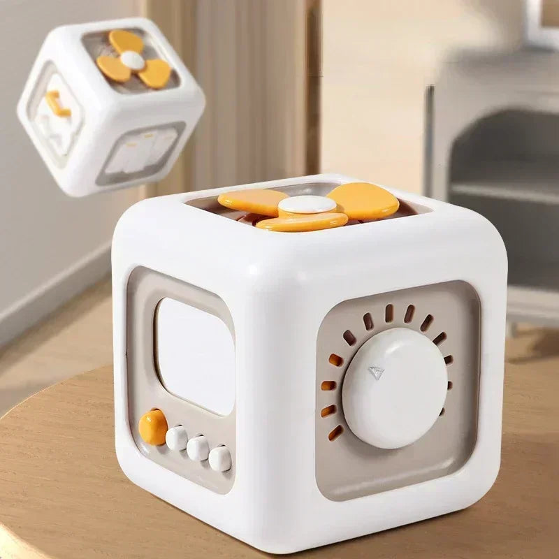 6-in-1 Montessori Busy Cube Sensory Activity Toy Fine Motor Skills Educational Toy for Toddlers