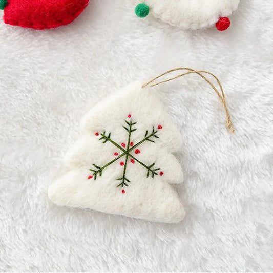 Cute Christmas Felt Snowflake Ornaments – Soft Pentagon & Heart-Shaped Hanging Pendants for Christmas Tree, Holiday Home & Party Decor