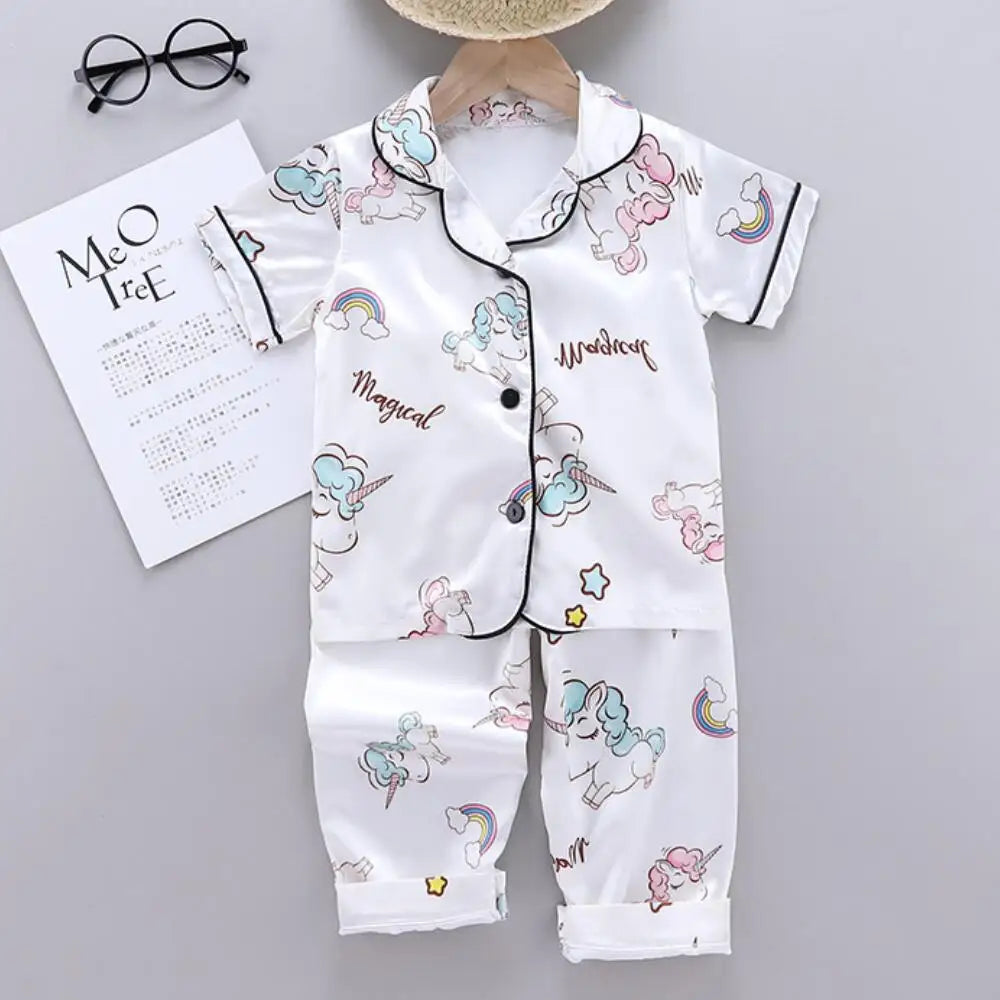 Conjunto de Pijama de Verano para Niñas – Conjunto de Pijama de Satén de Unicornio de Dibujos Animados de 2 Piezas | Ropa de Dormir Suave para Niños Pequeños con Aire Acondicionado