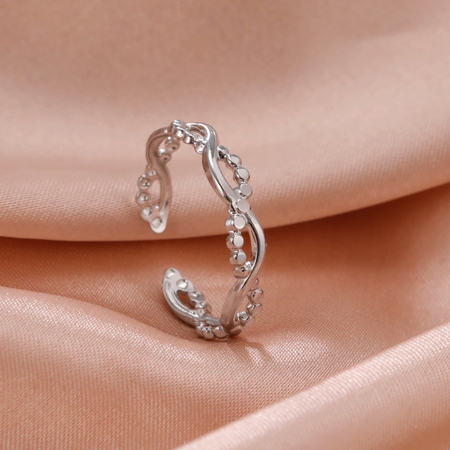 Bague Skyrim en acier inoxydable cœur géométrique pour femme, réglable, ouverte, pour fête, esthétique