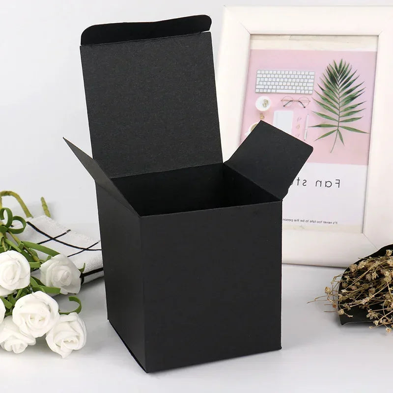 20/50PCS Cajas de Regalo Kraft – Cajas Plegables de Cartón Blancas y Negras para Recuerdos de Bodas, Caramelos y Empaques