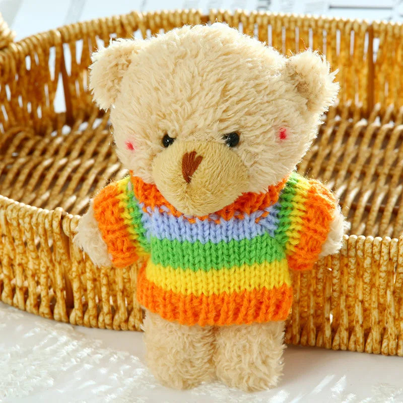 Cute Bear Plush Keychain with Sweater – Mini Stuffed Teddy Bear Pendant for Girls, Backpacks, Bags & Kids’ Gifts