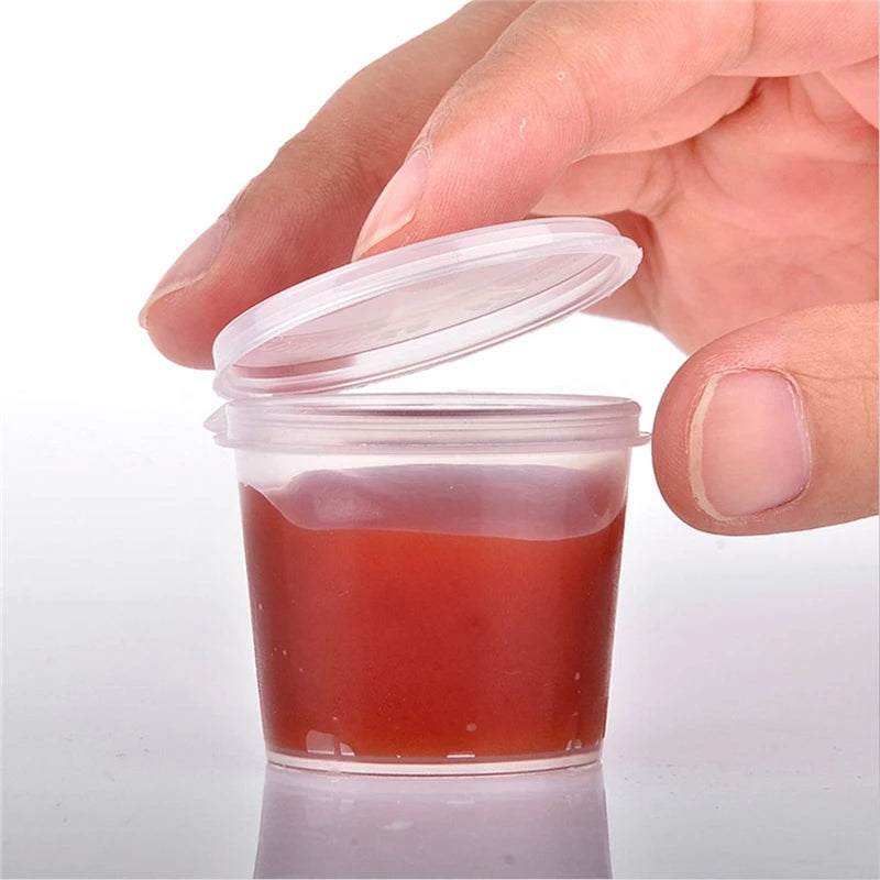 30 Envases Desechables para Salsas – Recipientes de Plástico de 30ml/50ml/100ml con Tapa Abatible, Vasos Reutilizables para Condimentos, Contenedores de Almacenamiento y Cajas para Mezclar Pintura para Cocina, Manualidades y Organización