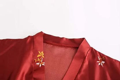 Silk Satin Floral Wedding Robe – Bride Bridesmaid Short Kimono Bathrobe Dressing Gown for Women