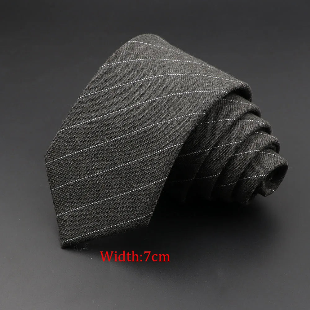 Men's 6cm Handmade Cotton Skinny Plaid Necktie – Slim Striped Grey Tie for Business, Casual & Wedding Wear