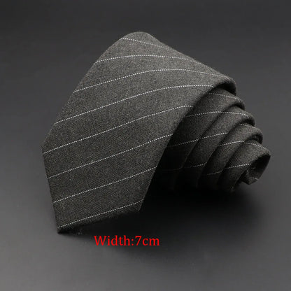 Men's 6cm Handmade Cotton Skinny Plaid Necktie – Slim Striped Grey Tie for Business, Casual & Wedding Wear
