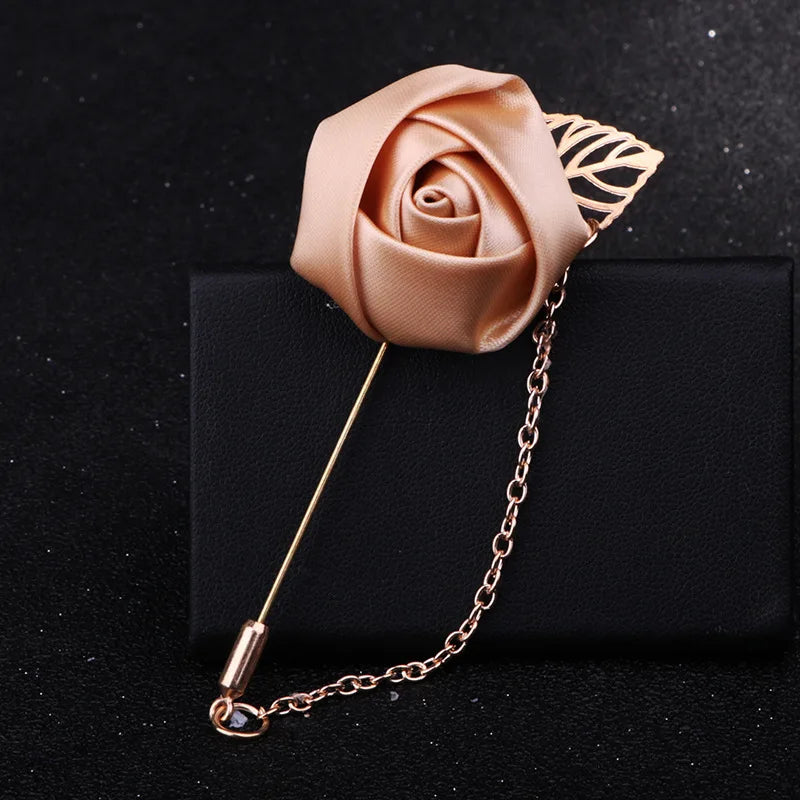 Boutonnière de seda para el novio y padrinos de boda – Pin de solapa floral para bodas, bailes de graduación y eventos formales