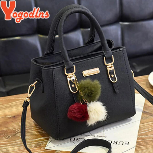 Yogodlns Sac à bandoulière pour femme avec motif en relief, orné de perles, et pompon breloque