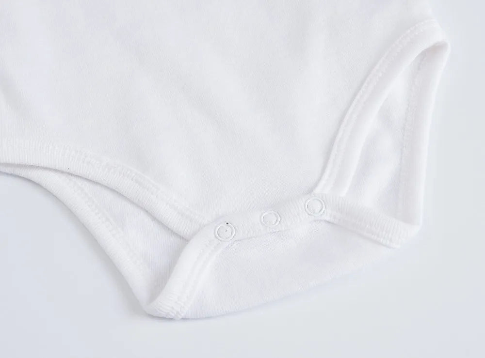 Kavkas Ropa de algodón para bebés – Juego de mamelucos de manga corta de 3 o 5 piezas para recién nacidos, para niños y niñas, mamelucos blancos sólidos de 0 a 24 meses, ropa suave de uso diario para bebés