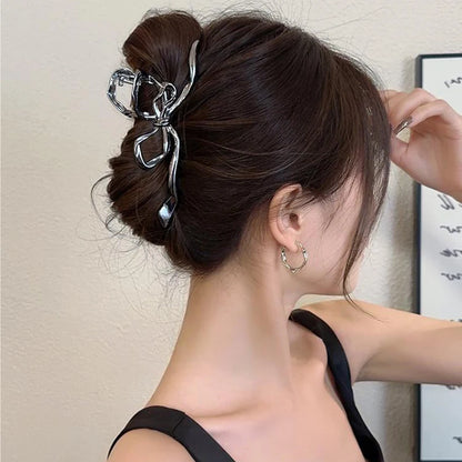 Elegant Geometric Bow Hair Claw Clip for Women – Vintage Large Metal Hair Clip Barrette Hair Accessory