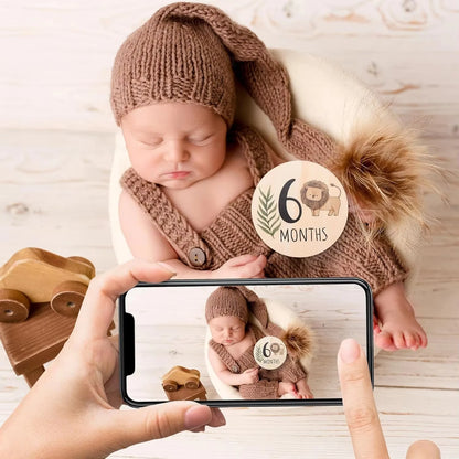 7PCS Newborn Milestone Wooden Cards – Baby Monthly Growth Announcement Props, Baby Shower Gift for Boys & Girls, Pregnancy Photography Accessories for First Year Memories & Photo Sessions
