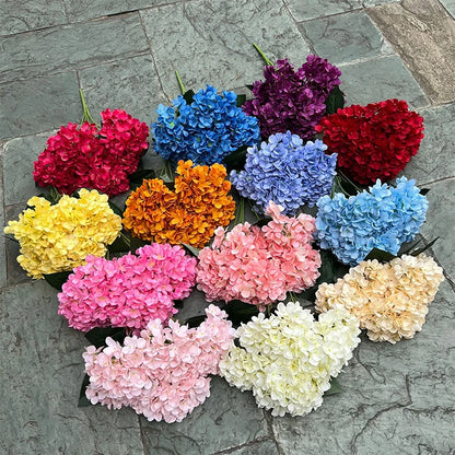 Bouquet d'Hortensias Artificiels à 5 Têtes – Fleurs Artificielles en Soie pour Décoration de Mariage, Arrangements de Fête, Décoration de Salon & Accessoires Floraux pour la Maison