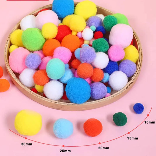 30–300 UNIDADES Pompones Suaves de Colores Surtidos – Bolas de Pelo Esponjosas en 40 Colores para Manualidades DIY, Proyectos de Arte para Niños, Decoración de Bodas y del Hogar (8–30mm)