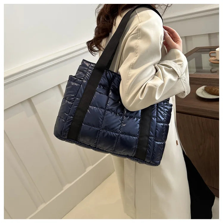 Sac à bandoulière matelassé pour femmes – Grand sac fourre-tout en nylon pour l'hiver 2025, motif en coton chaud, sac à main de voyage décontracté et tendance