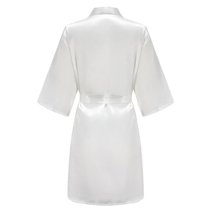 Bata de satén "Team Bride" – Kimono de pijama para fiesta de bodas con estampado de letras blancas | Regalo de despedida de soltera para mujer