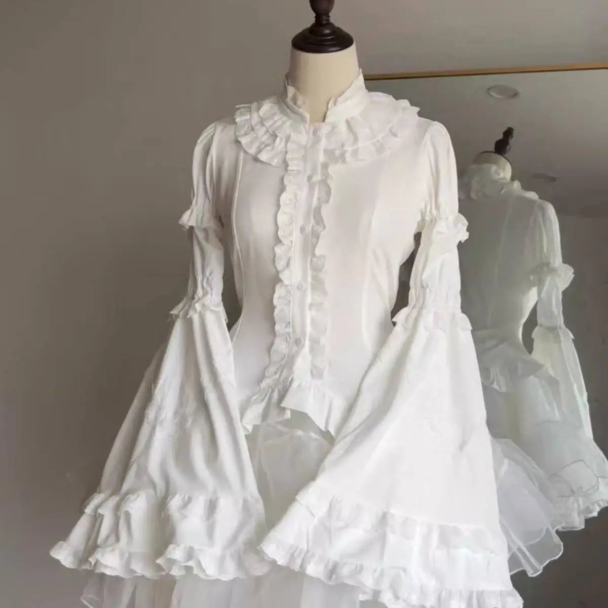 Blusa de mujer de encaje de manga corta estilo lolita japonés 2026, dulce, linda, ajustada, informal, a la moda, para uso diario