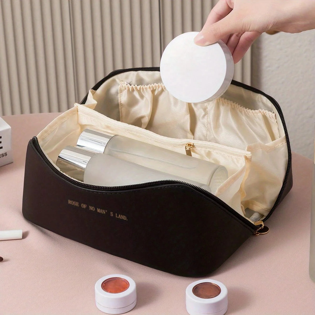 Trousse de Maquillage de Luxe pour Femmes – Trousse de Toilette Portable, Pochette de Rangement Cosmétique avec Fermeture Éclair, Boîte de Rangement de Voyage pour Maquillage, Soins de la Peau et Essentiels Personnels