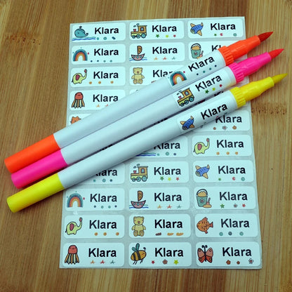 Autocollants personnalisés imperméables avec nom de bébé – Étiquettes autocollantes personnalisables pour la maternelle, les fournitures scolaires des enfants, la papeterie, les vêtements et les objets personnels