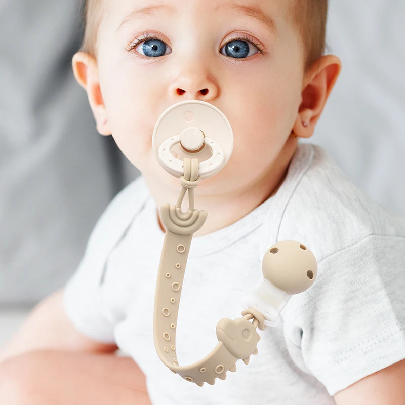Clip de Chupete de Silicona sin BPA – Sujetachupetes de Una Sola Pieza para Bebés Niños y Niñas de 3+ Meses, Accesorio Seguro para Bebés