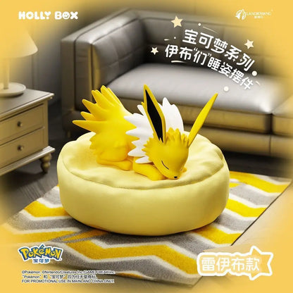 Pokémon Eevee Sleeping Pose Blind Box Figure – Cute Anime Collectible Lucky Charm Toy