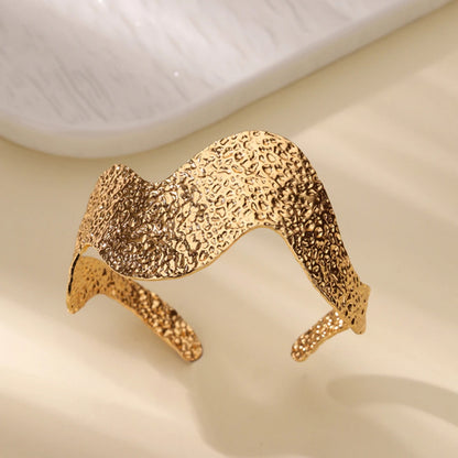 Stainless Steel Open Flower & Leaf Bangle Bracelet – Gold Geometric Cuff Bracelet for Women & Men | Minimalist Fashion Jewelry