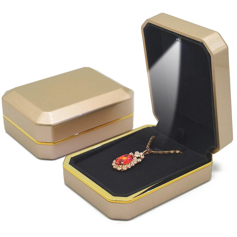 LED Velvet Jewelry Gift Box for Rings, Necklaces & Pendants – Luxury Lighted Proposal, Engagement & Wedding Display Case