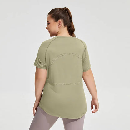 Plus Size Women's Sports T-Shirt – Short-Sleeve Breathable Fitness & Yoga Top for Gym, Running, Training & Everyday Activewear