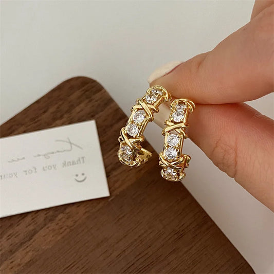 Pendientes de tuerca vintage de circonita doble C – Pendientes de cristal de moda coreana para mujer | Elegante regalo de joyería de compromiso