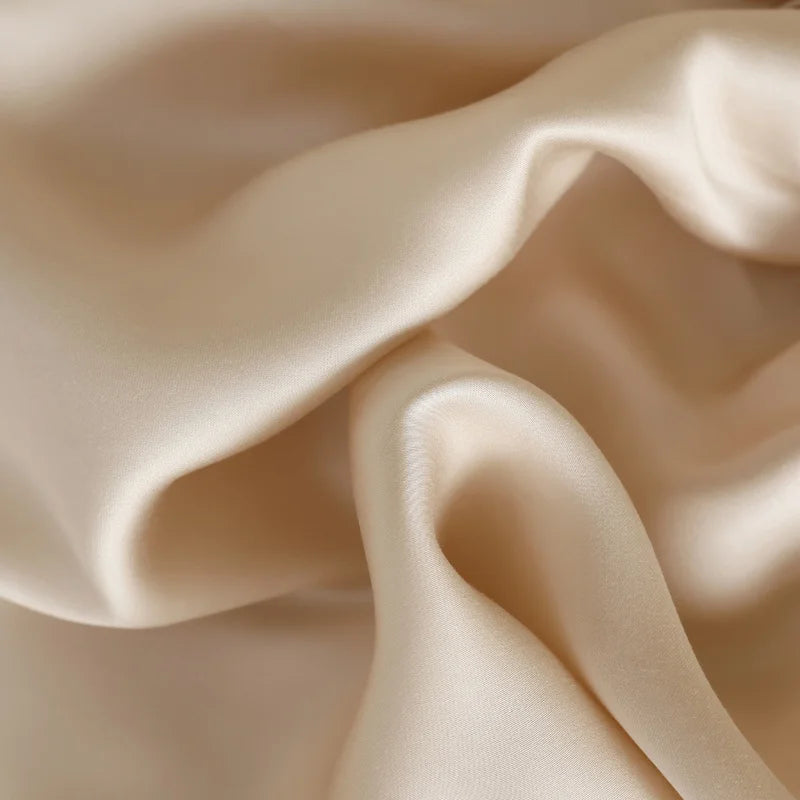 Luxury Mulberry Silk Fitted Sheet – Soft Elastic Mattress Cover for Single, Double, Queen & King Beds