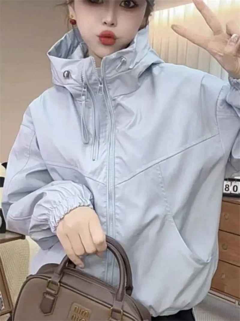 Women's Hooded Short Jacket – Double-Zipper Loose Streetwear Coat for Spring & Autumn Casual Everyday Wear