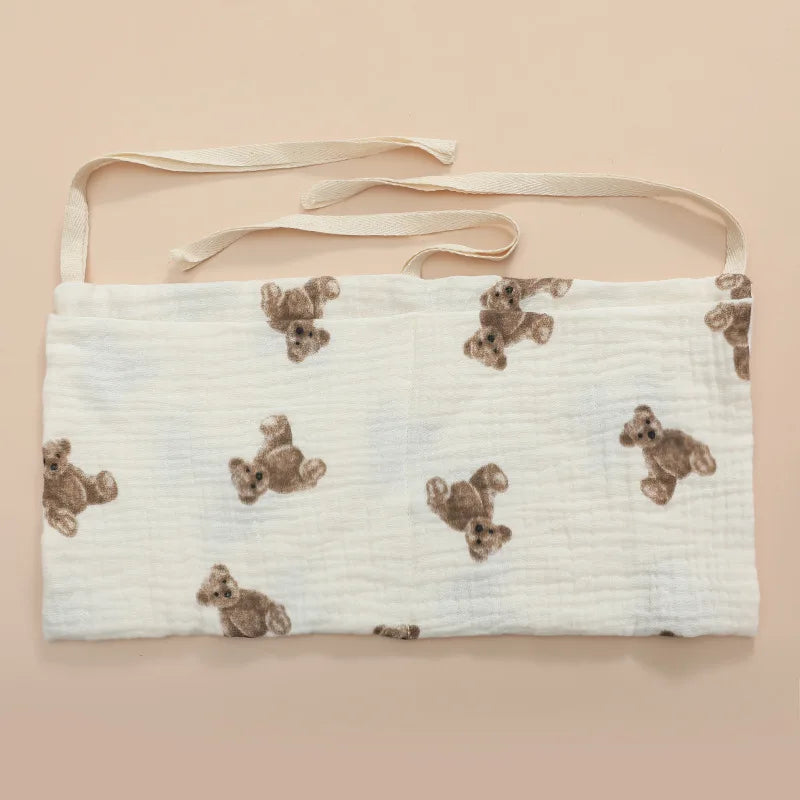 Organizador Colgante para Cuna de Bebé – Cesta de Almacenamiento para Mesita de Noche con 2 Bolsillos para Pañales, Juguetes, Ropa y Artículos Esenciales para Bebés
