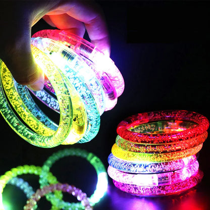 Lot de bâtons lumineux LED – 12/15/30/60 bâtons en mousse lumineux RVB colorés, tubes lumineux pour Noël, anniversaires, mariages, événements et fournitures de célébration nocturne