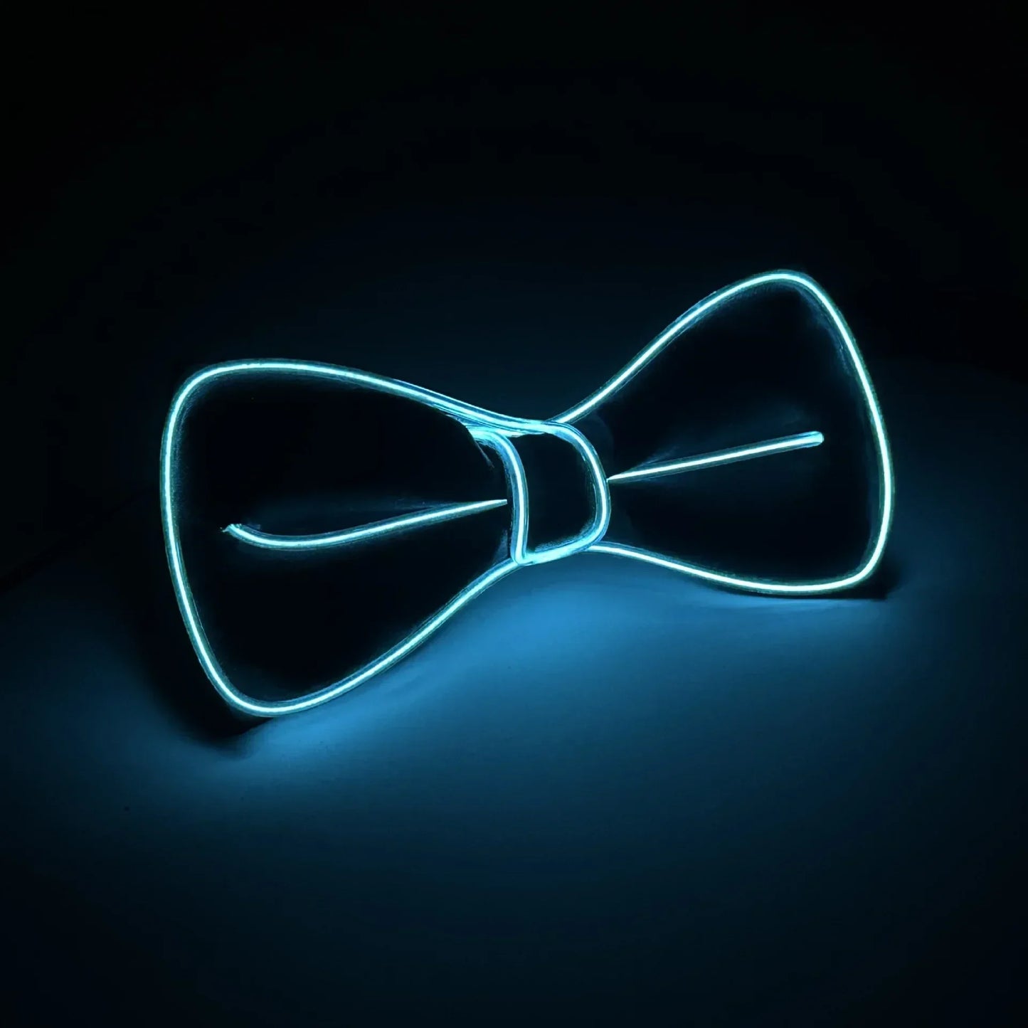 Pajarita y Tirantes LED Luminosos – Accesorios Brillantes para Fiestas, Bodas, Festivales y Cumpleaños