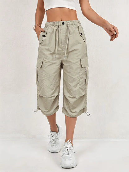 Women's Lightweight Cargo Pants – Quick-Dry Knee-Length Athletic Trousers with Multiple Pockets, Casual Outdoor & Sportswear