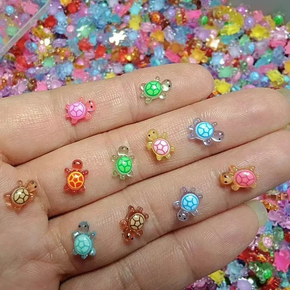 100 Piezas Mini Figuritas de Tortuga que Brillan en la Oscuridad – Miniaturas de Tortuga de Resina para Jardines de Hadas, Micropaisajismo, Decoración de Acuarios y Manualidades DIY