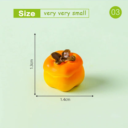 Lot de 10 mini figurines de fruits – Miniatures de fruit du dragon, noix de coco, melon d'eau, orange, pomme, banane et ananas pour la décoration de jardin miniature, les scènes de maison de poupée, les pots de plantes et les loisirs créatifs
