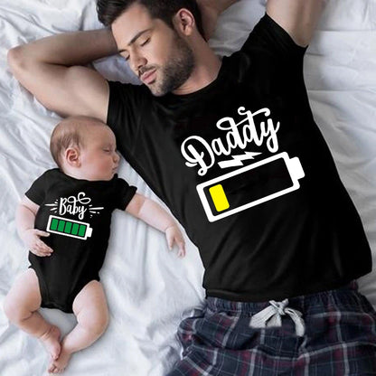 Family Matching T-Shirts – Funny Battery-Themed Daddy, Mommy & Kids Tees, Matching Family Look for Baby Boys, Girls, Brothers & Sisters