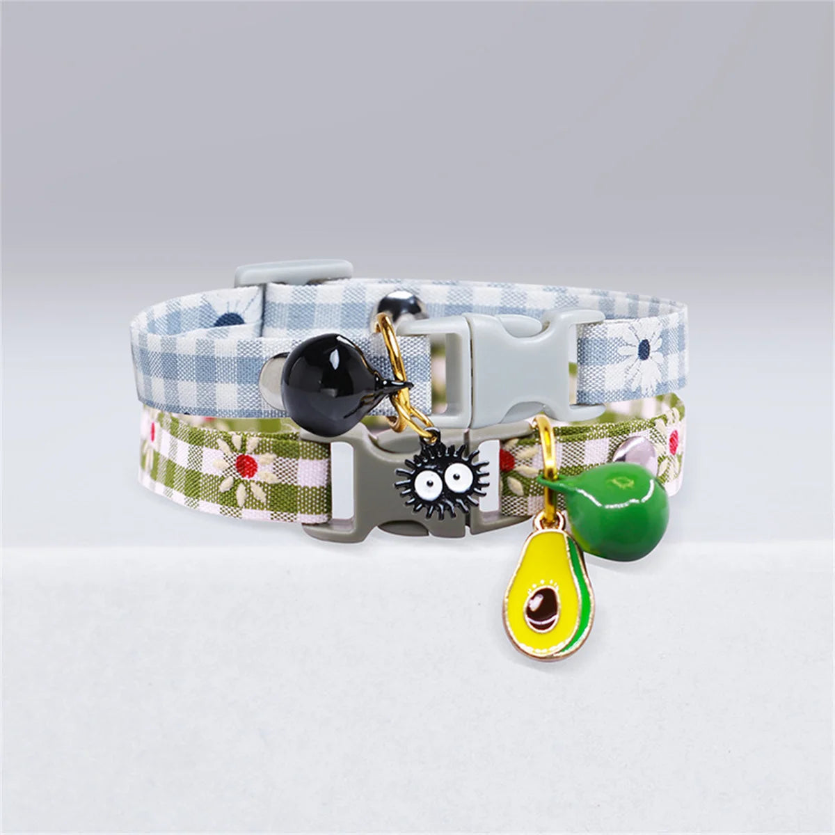 Cute Avocado Cat Collar – Adjustable Plaid Pet Collar with Bell & Candy Avocado Pendant, Cartoon Necklace for Cats & Small Dogs
