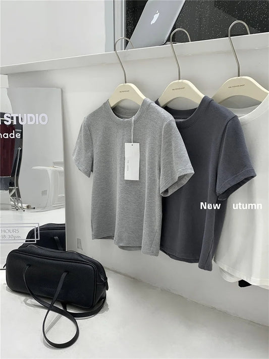 Women's Loose Short-Sleeve T-Shirt – Korean-Style Round-Neck Basic Base Layer Top, Polyester-Cotton Casual Inner Wear for Summer & Commuting
