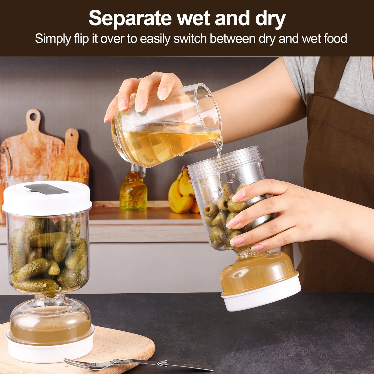 Pickle & Olive Storage Jar with Fork – Dual Dry & Wet Dispenser Hourglass Container, Cucumber & Pickle Keeper with Juice Separator for Kitchen