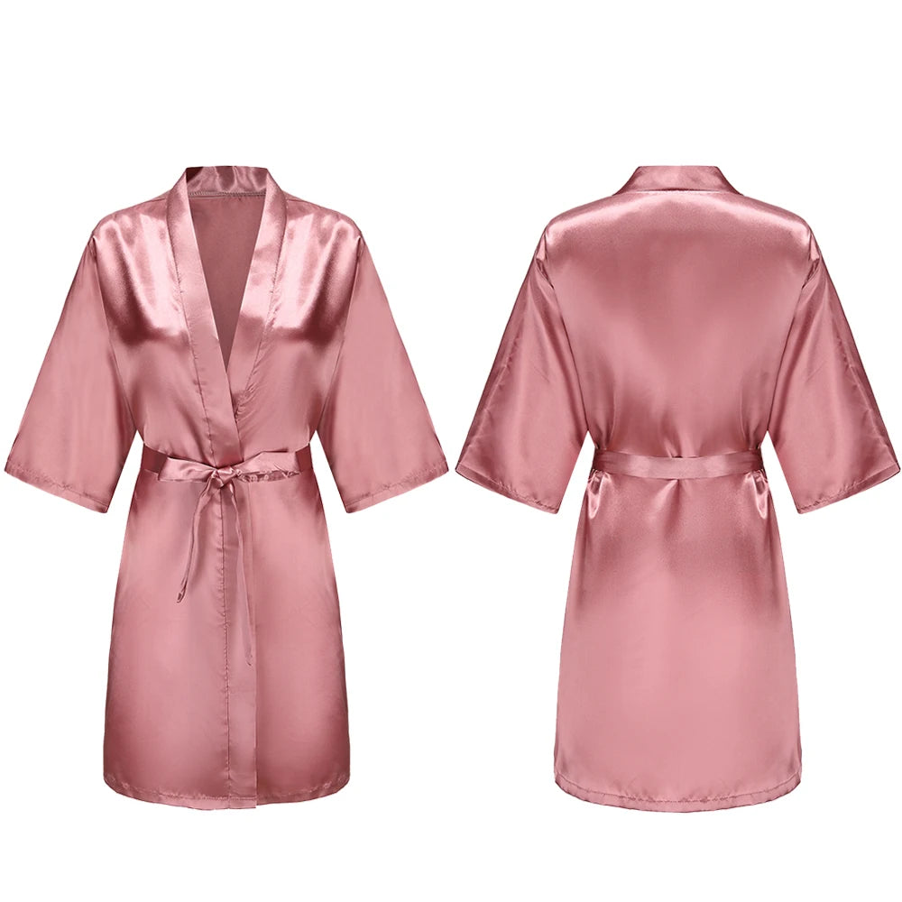 Bata de satén para mujer – Batín sedoso corto para dama de honor para la novia y fiesta de bodas | Kimono elegante para dormir