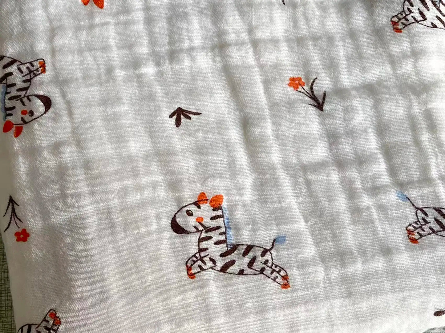 Manta de bebé de gasa 100% algodón de 6 capas – Suave, transpirable, arrullo para recién nacidos, envoltura para bebés y toalla de baño absorbente para bebés